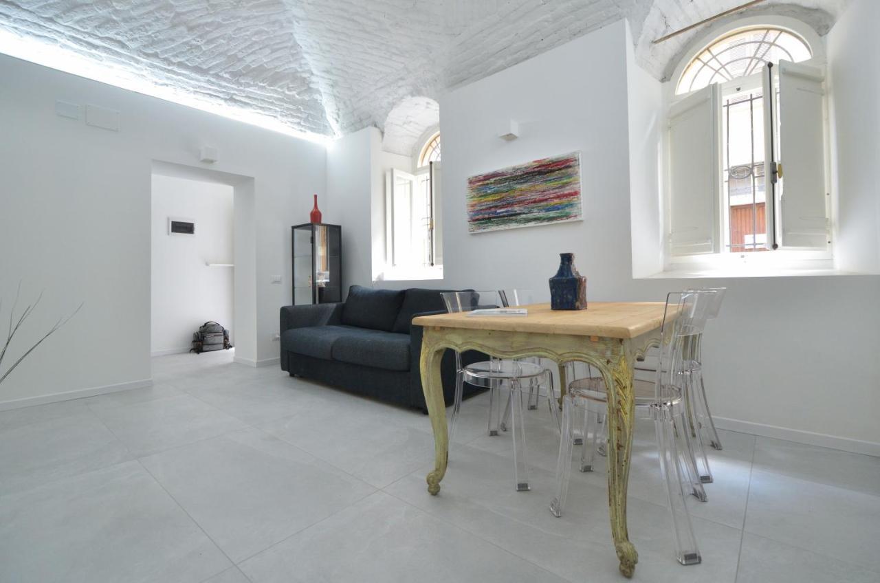 Eleganza Del Riccio Apartment Parma Bagian luar foto