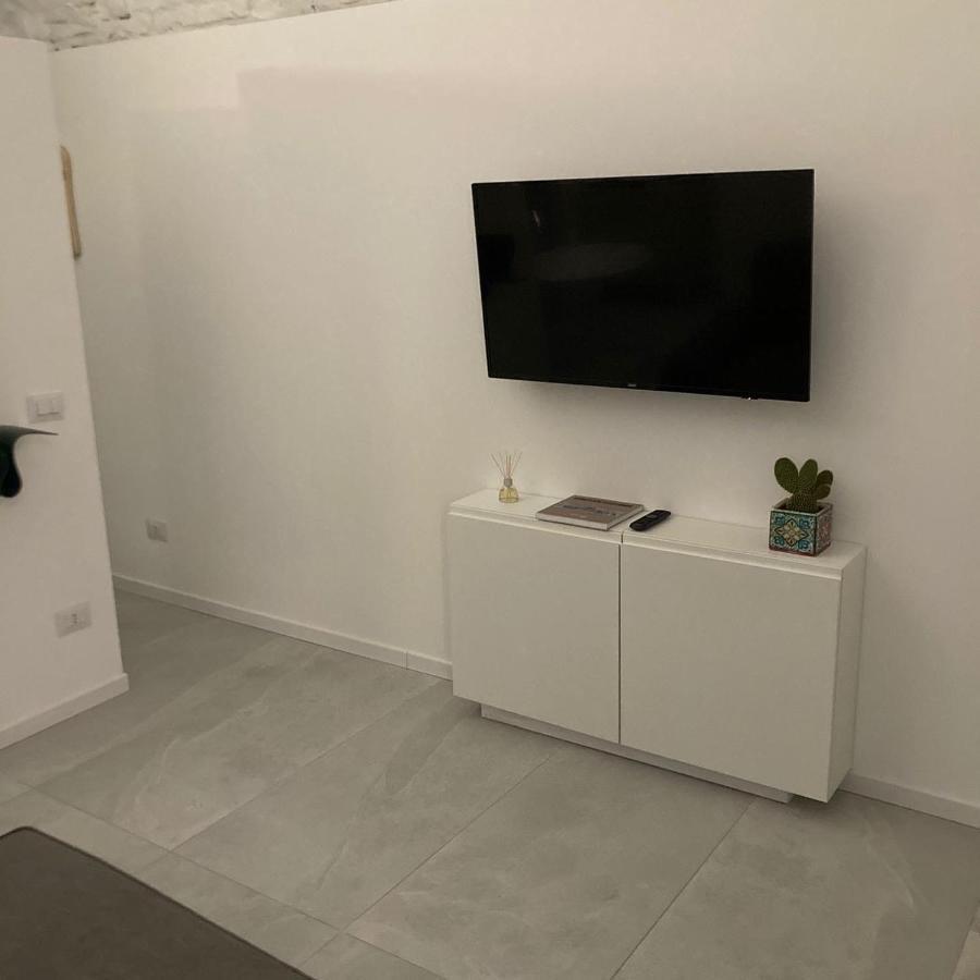 Eleganza Del Riccio Apartment Parma Bagian luar foto