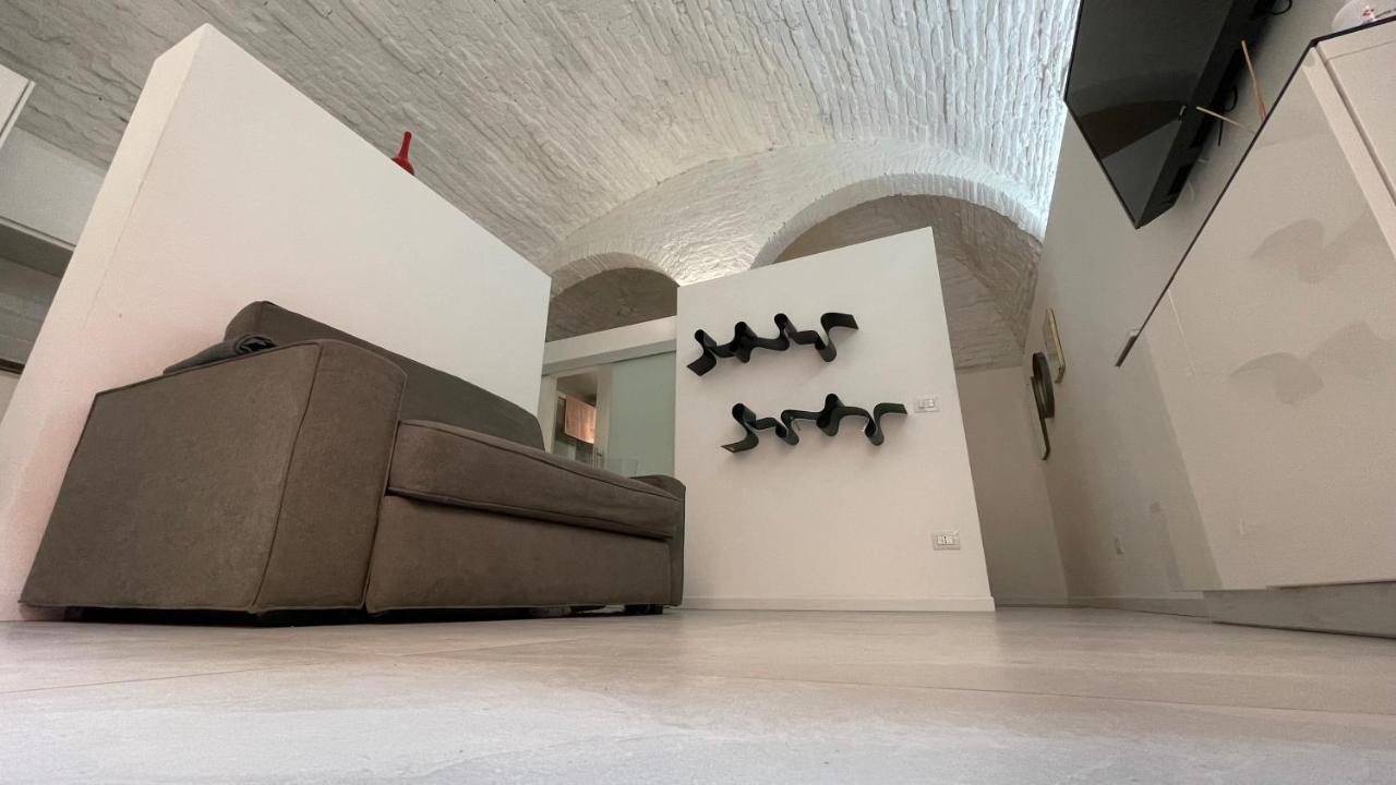 Eleganza Del Riccio Apartment Parma Bagian luar foto